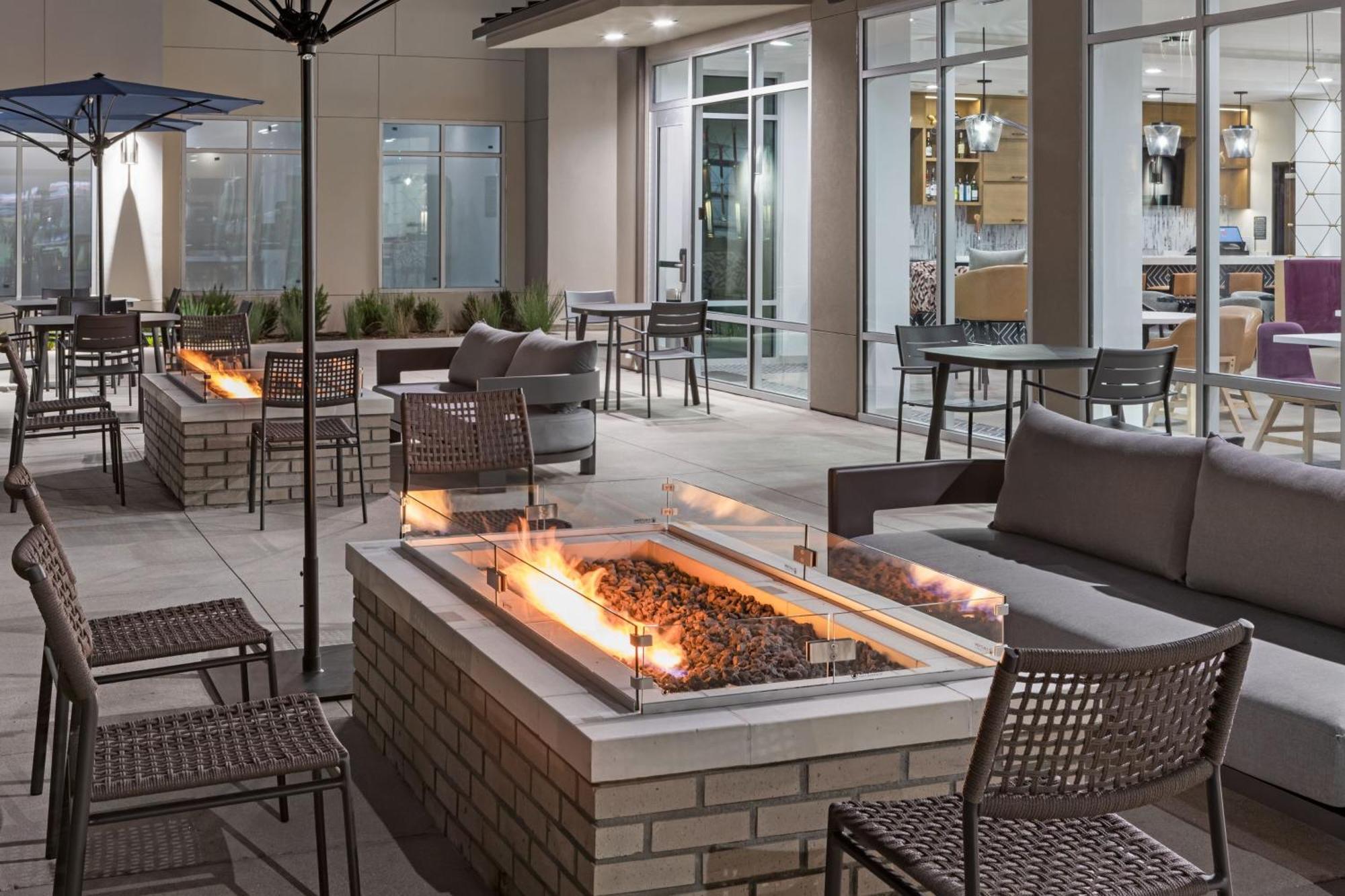 Residence Inn By Marriott Chatsworth Лос Анджелис Екстериор снимка